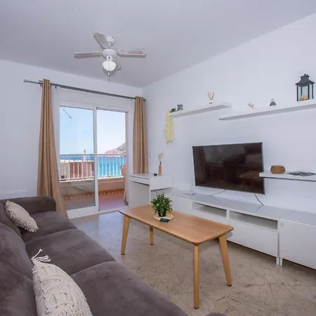 Sun And Seaviews Bay *