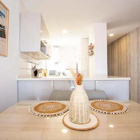 Sun And Seaviews Bay Apartment *